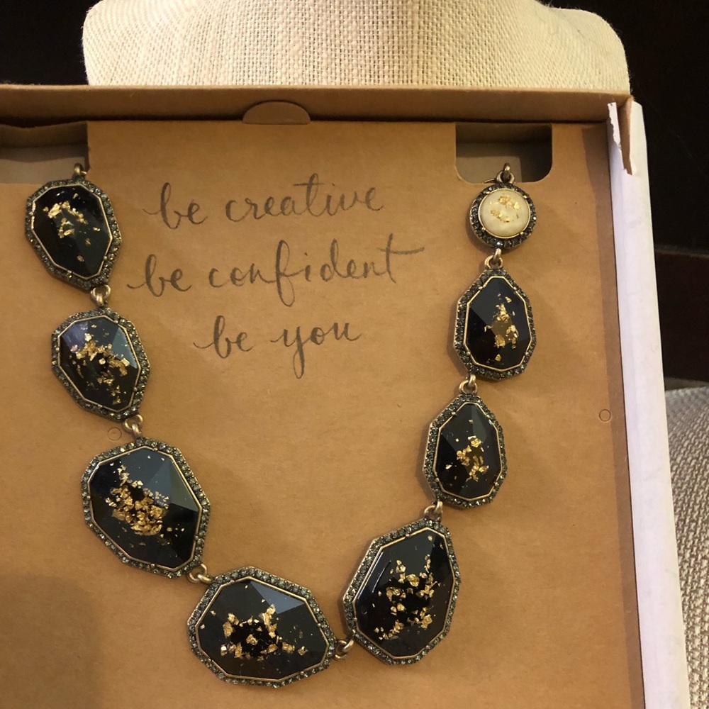 Statement necklace